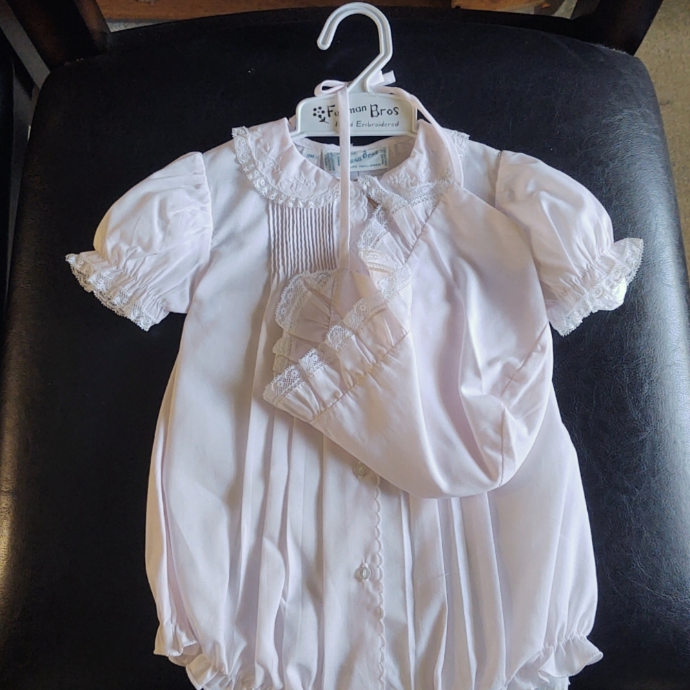 My daughter received this as a gift so tags were off, but it was never worn.